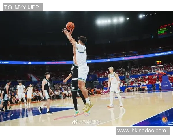 上海篮球队创历史新高速度排名引发热议球迷期待新赛季表现