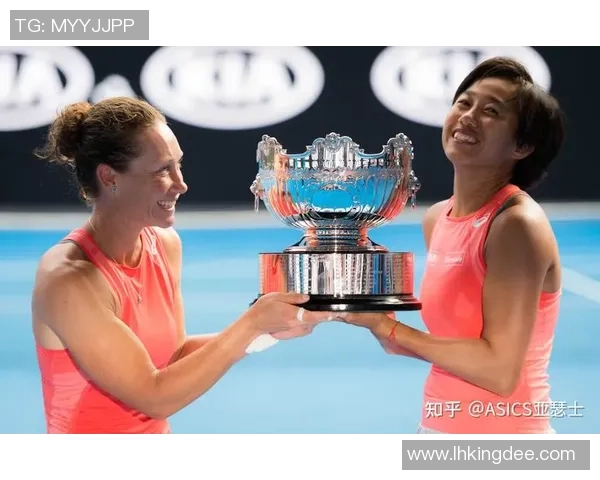 南京网球队与重庆网球队赛后复盘探讨灵活性表现与战术调整 南京网球队与重庆网球队赛后复盘探讨灵活性表现与战术调整