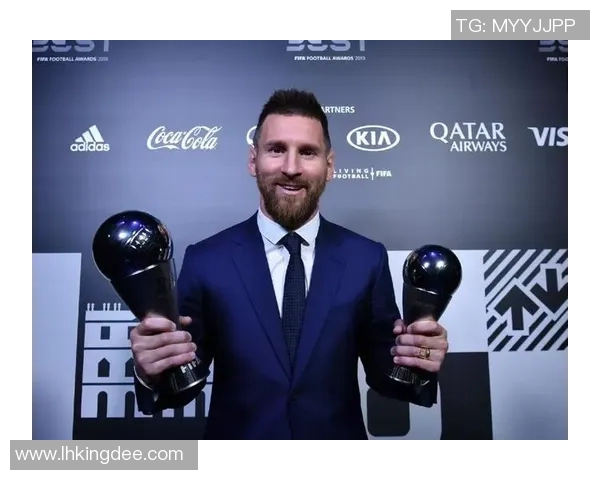 足球明星板寸发型的魅力与风格解析引领时尚潮流的运动风尚