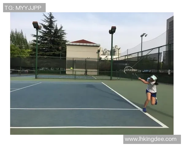 上海网球队防守革新之路探索与实践分析 上海网球队防守革新之路探索与实践分析