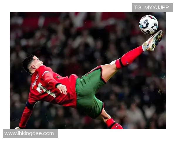 二十岁以下足球明星崛起盘点他们的才华与未来潜力