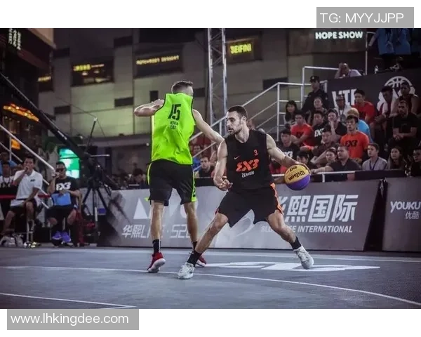 上海篮球队现状揭秘：从训练到比赛的全景分析与展望