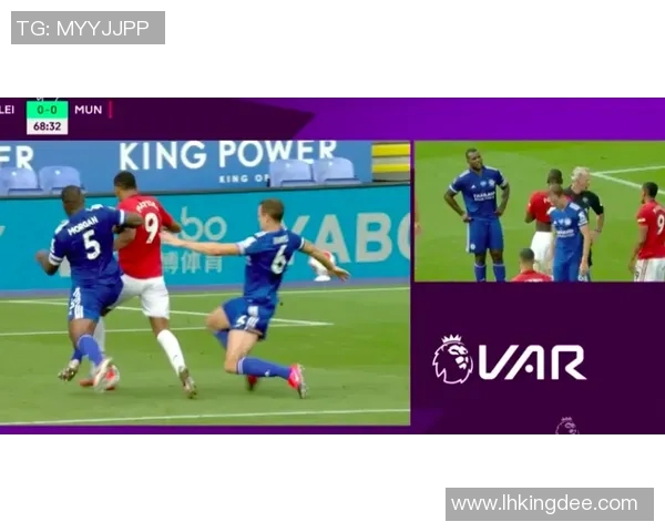 足球明星跪滑海报展现激情与坚持的完美结合引发球迷热议 足球明星跪滑海报展现激情与坚持的完美结合引发球迷热议