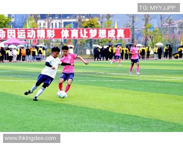 成都足球队荣登足球意识排行榜第三名引发热议